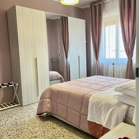 شقة A Due Passi Dalla Certosa تْشيرتوسا دي بافِيا